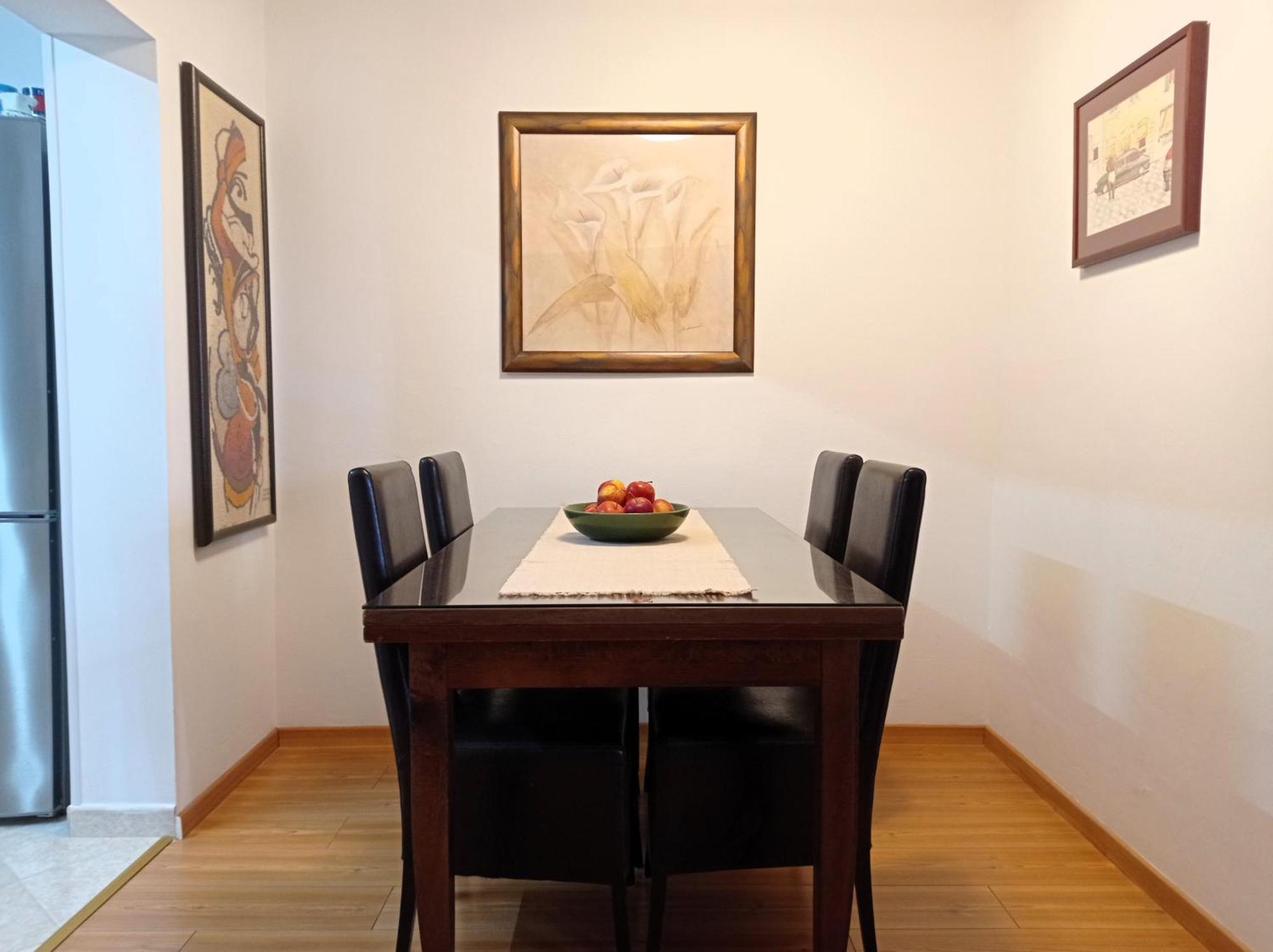 New!!! In Mari Center Apartment