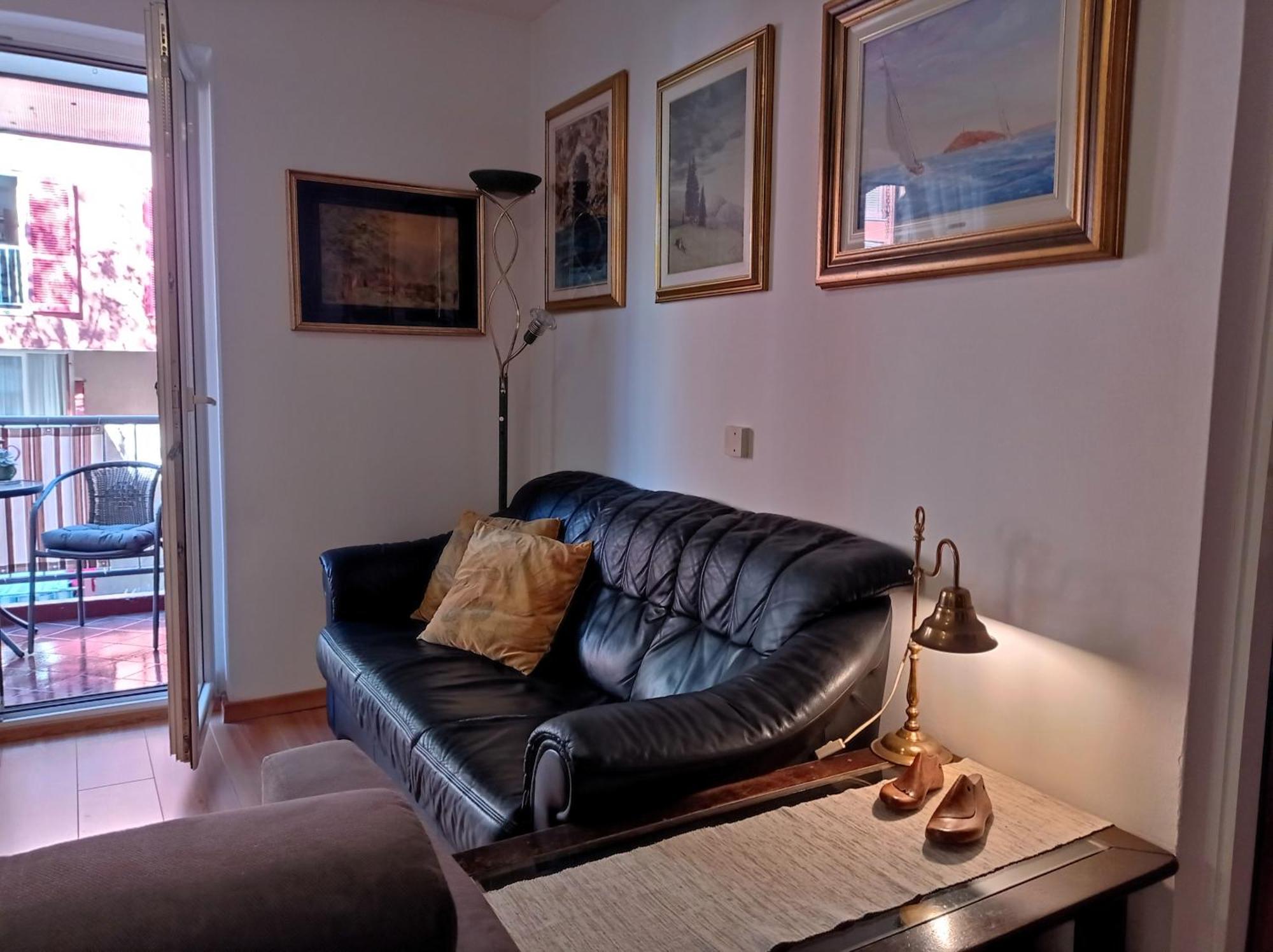 New!!! In Mari Center Apartment *